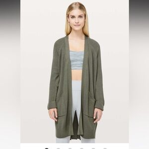 Lululemon Still At Ease Wrap